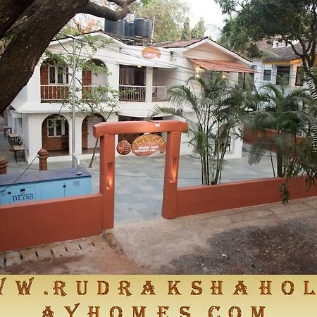 Rudraksha Holiday Homes Candolim Eksteriør billede