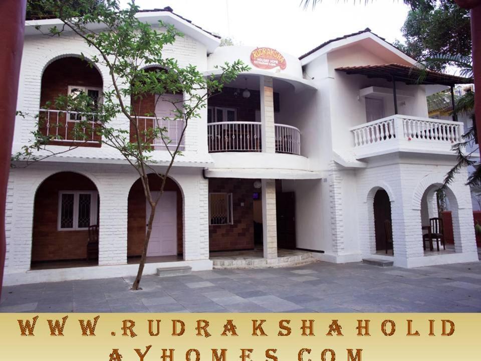 Rudraksha Holiday Homes Candolim Eksteriør billede